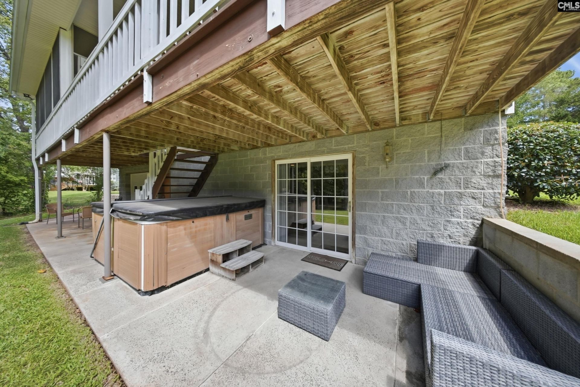 119 Derrick Drive Photo 46