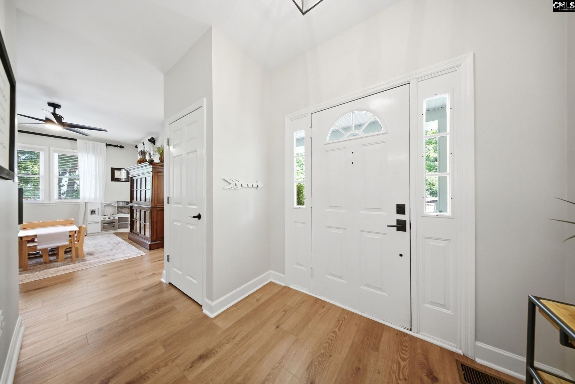 119 Derrick Drive Photo 7