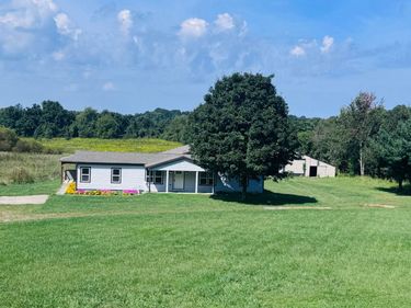 12183 Young Road, Amanda, OH 43102