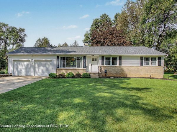 4151 Wabaningo Road, Okemos, MI 48864
