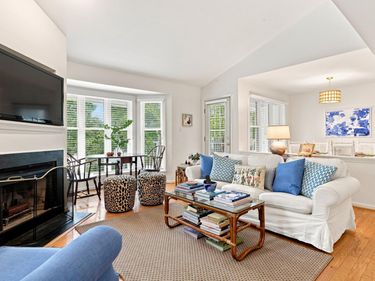 1061 Wirewood Drive, Raleigh, NC 27605