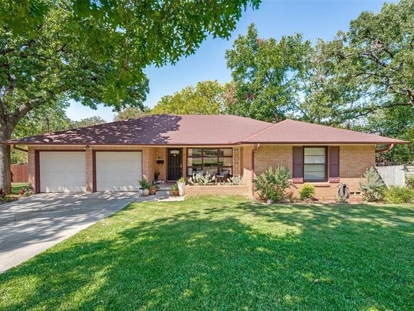 1403 Greenwood Drive, Denton, TX 76209