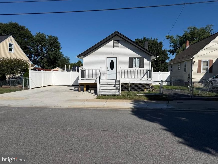 406 Orchard Avenue, Baltimore, MD 21225 Main Photo