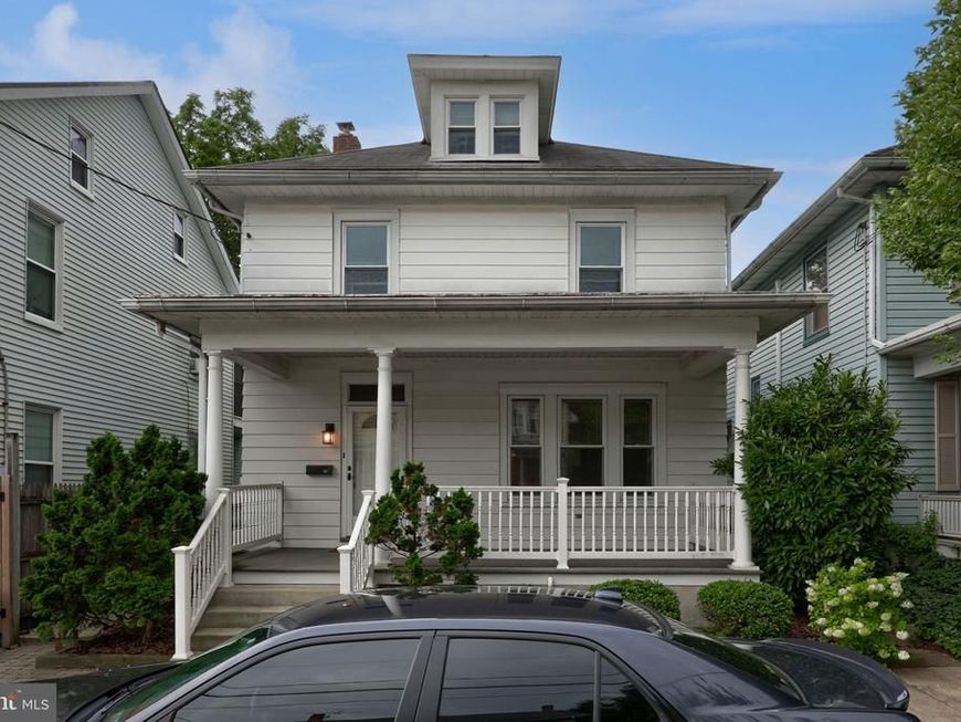 26 W Lemon Street , Lititz, PA 17543 Main Photo