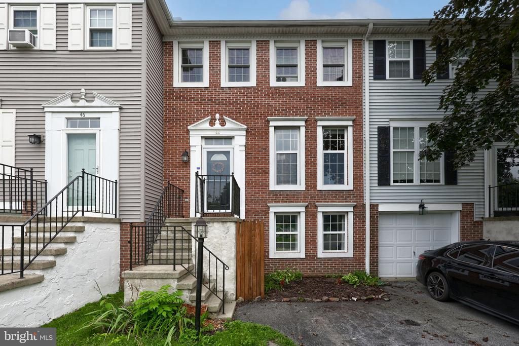 44 BROOKFIELD ROAD , LITITZ, PA 17543