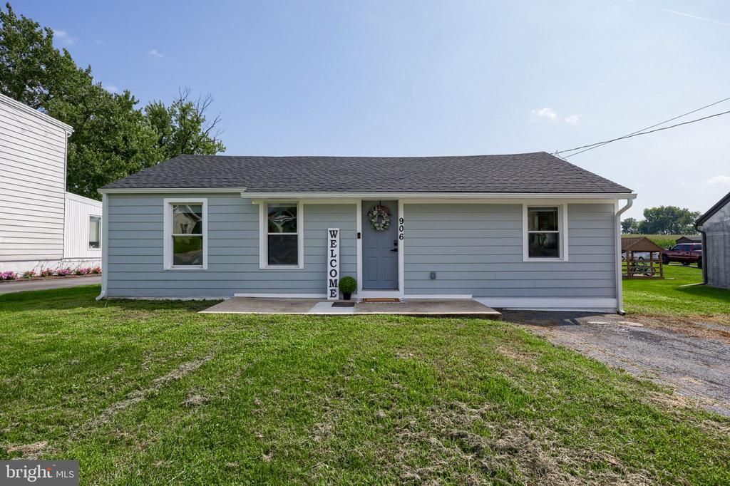 906 DONEGAL SPRINGS ROAD, MOUNT JOY, PA 17552