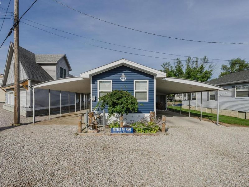 1550 N Anchor Avenue, Port Clinton, OH 43452 Photo 3