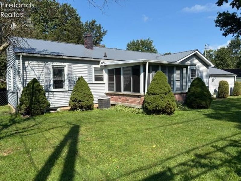 34 Riverlea Park, Tiffin, OH 44883 Photo 2