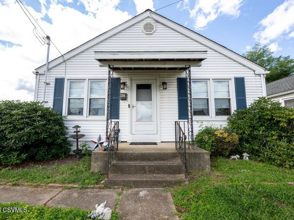 401 WASHINGTON Street , Berwick, PA 18603