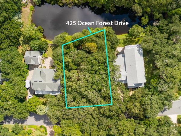 425 Ocean Forest Dr, St Augustine, FL 32080