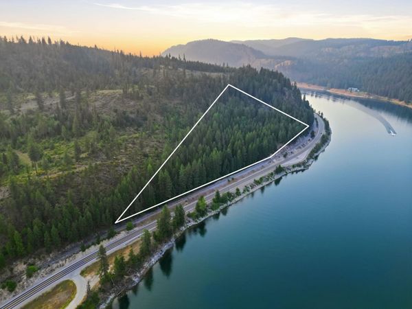 403077 Highway 20 Hwy, Cusick, WA 99119