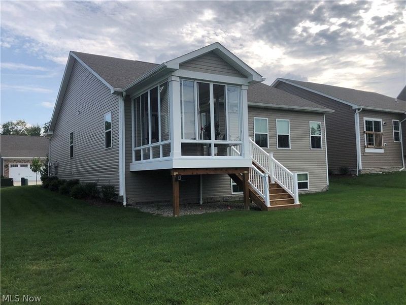325 Kelley Drive, Macedonia, OH 44056 Photo 2