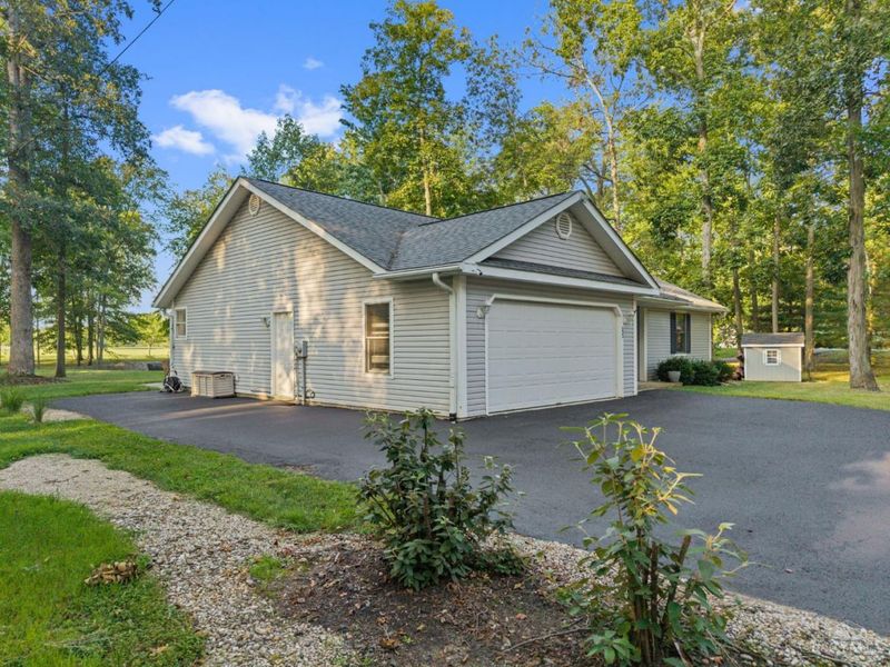 226 Waynoka Drive, Franklin Township, OH 45171 Photo 3