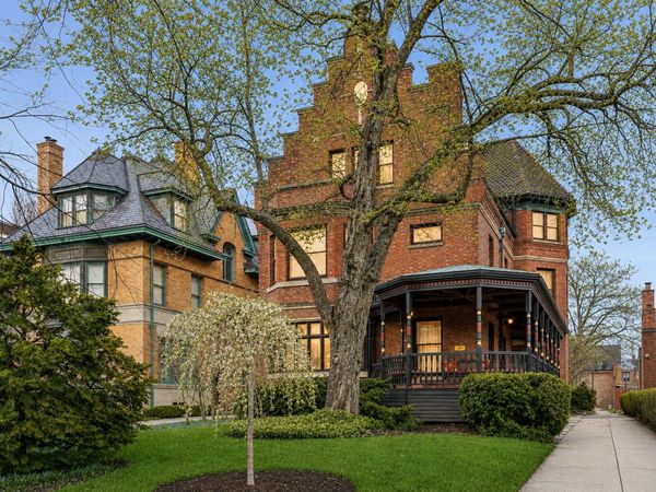 4923 S Greenwood Avenue , Chicago, IL 60615