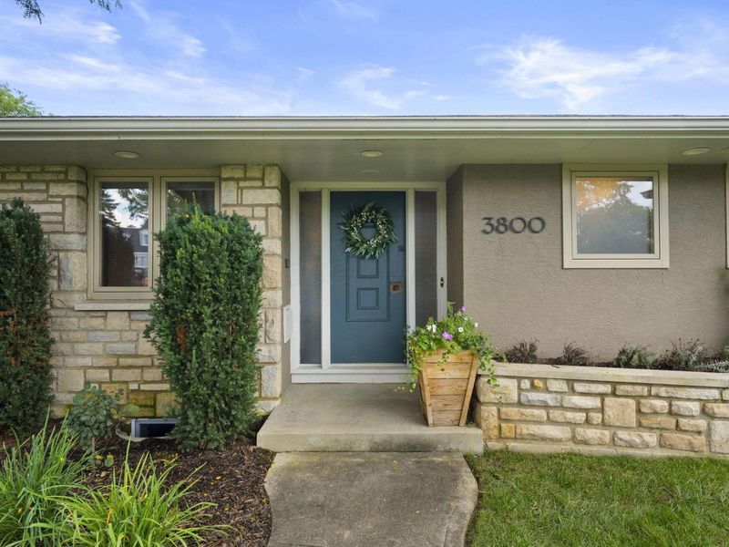 3800 Chevington Road, Upper Arlington, OH 43220 Photo 3