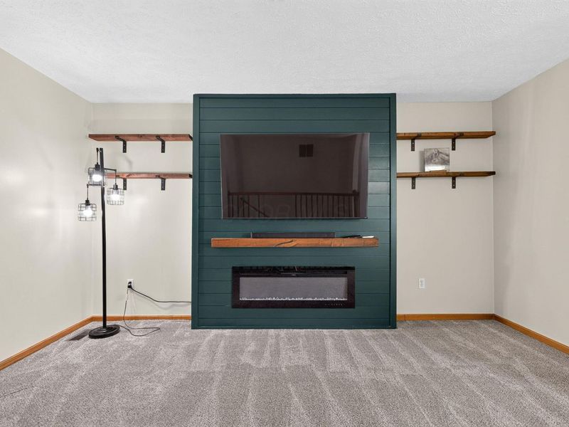 653 Millcrest Drive, Unit 653, Marysville, OH 43040 Photo 14