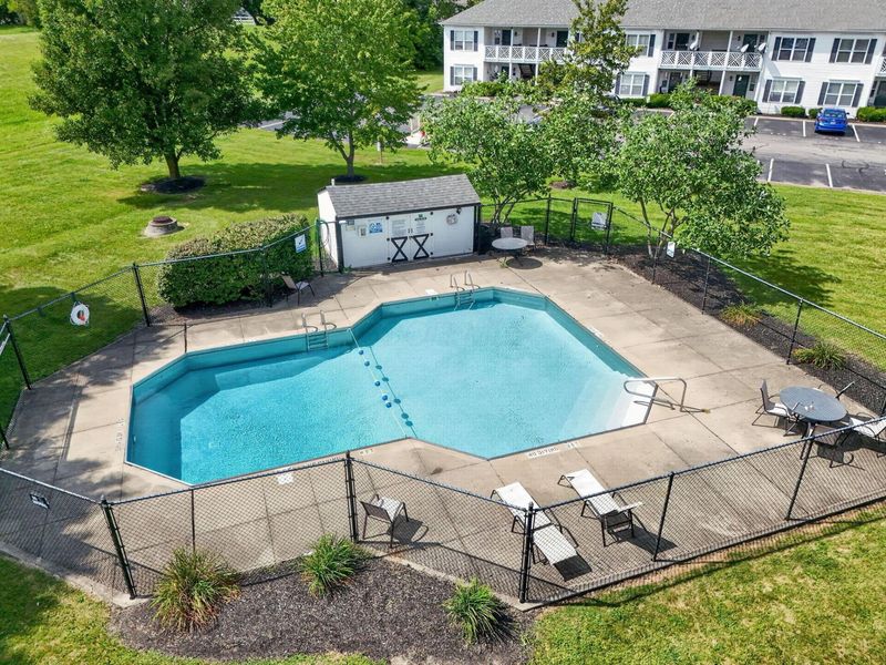 653 Millcrest Drive, Unit 653, Marysville, OH 43040 Photo 3