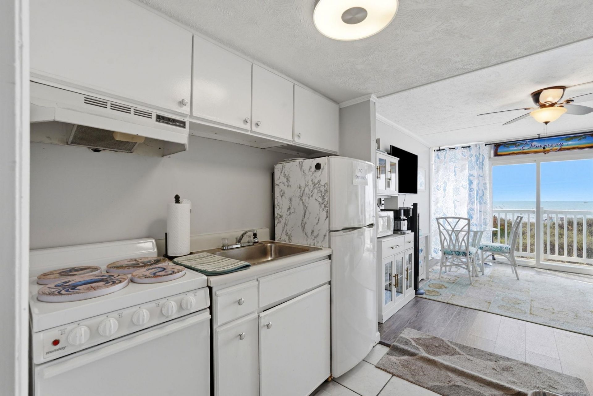 1607 S Ocean Blvd. Photo 16