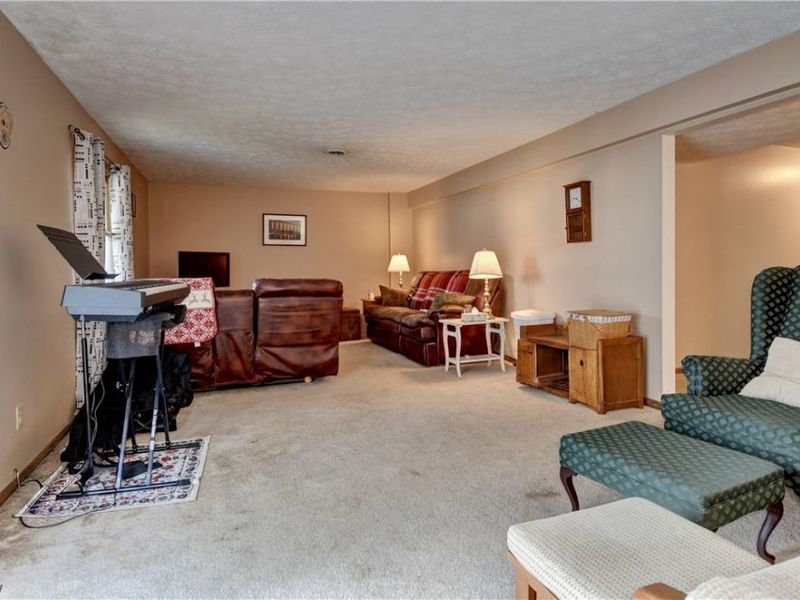 525 Rankin Court SW, New Philadelphia, OH 44663 Photo 24