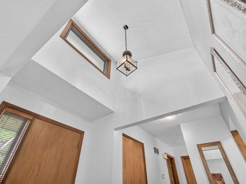 837 W 6th Street, Marysville, OH 43040 Photo 6