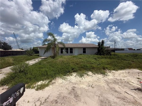 2005 NE 15th TER, CAPE CORAL, FL 33909