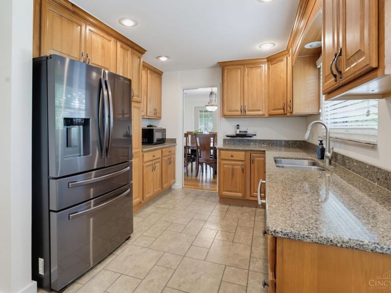 699 Eversole Road, Anderson Township, OH 45230 Photo 15