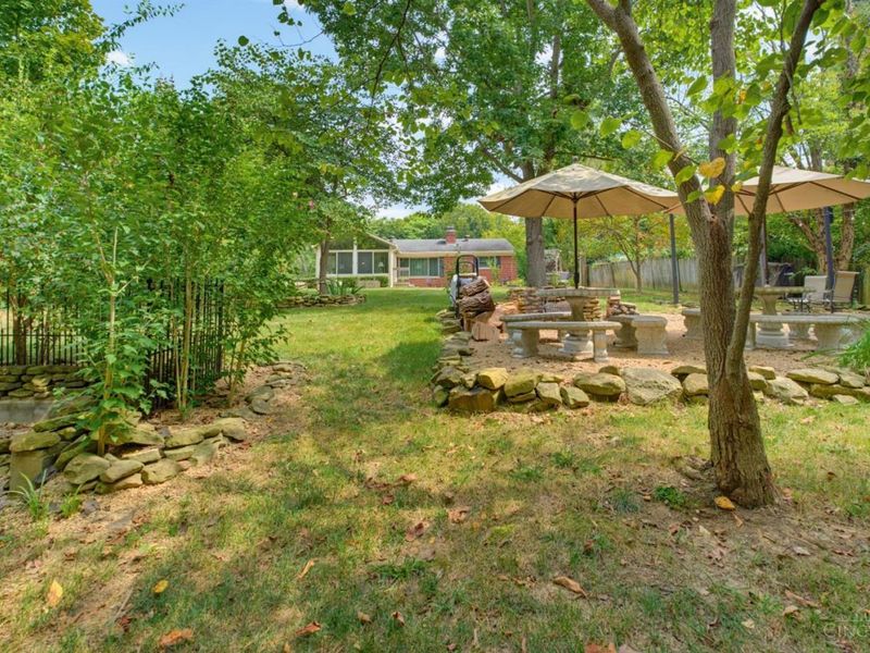699 Eversole Road, Anderson Township, OH 45230 Photo 58