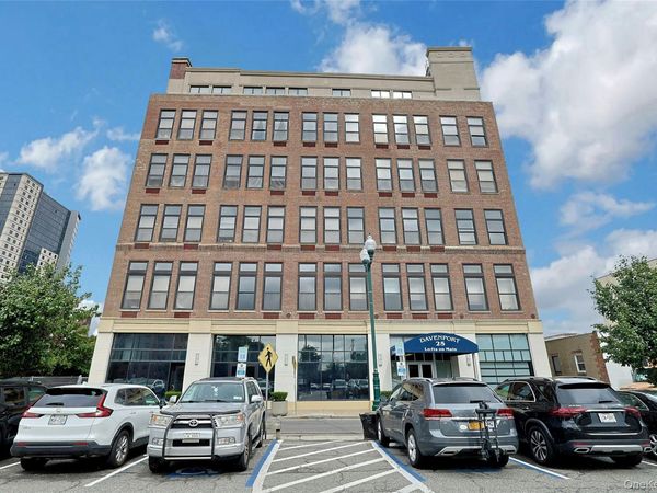 25 Leroy Place , Unit PH1, New Rochelle, NY 10805