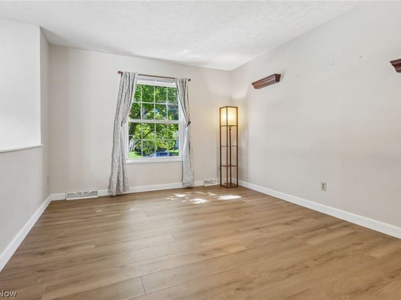 1283 Denise Drive, Kent, OH 44240 Photo 3