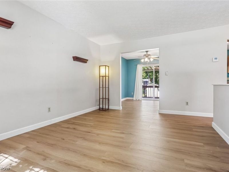 1283 Denise Drive, Kent, OH 44240 Photo 4