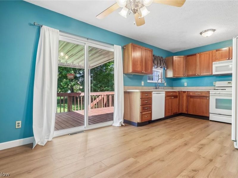 1283 Denise Drive, Kent, OH 44240 Photo 7