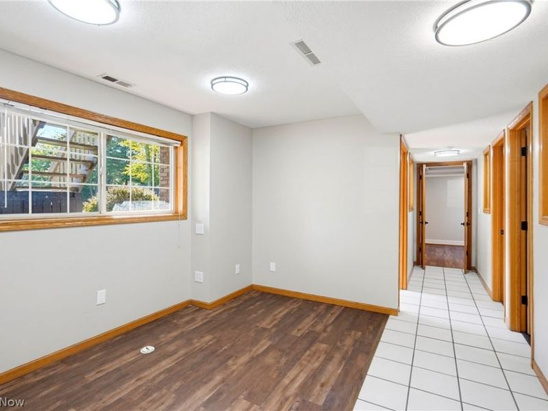 11316 Cleveland Avenue NW, Uniontown, OH 44685 Photo 30