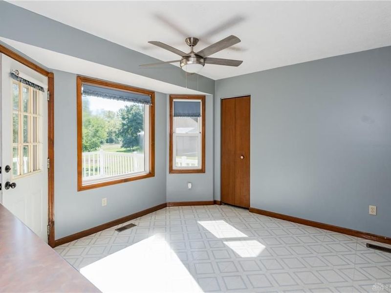 6705 Bethelville Drive, New Carlisle, OH 45344 Photo 15
