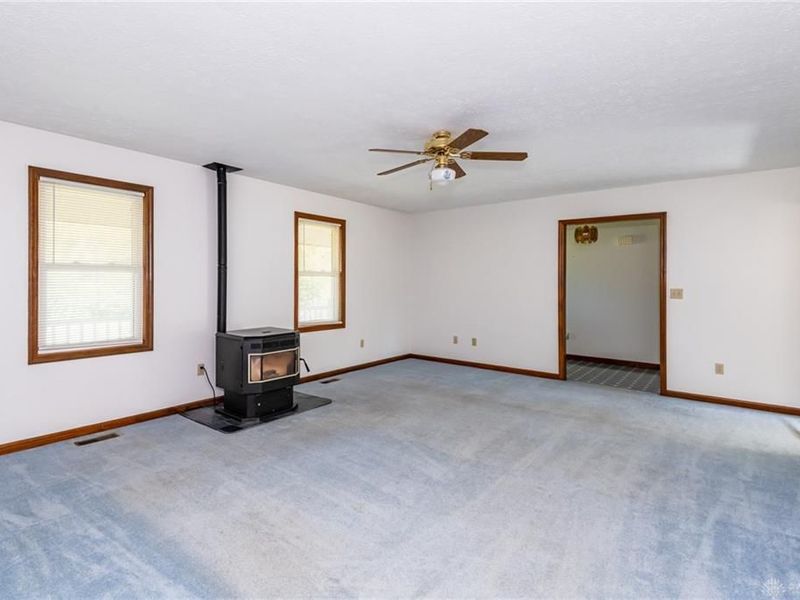 6705 Bethelville Drive, New Carlisle, OH 45344 Photo 8