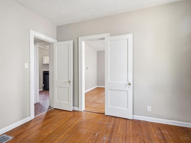 4526 Clearview Avenue, Cincinnati, OH 45205 Photo 14