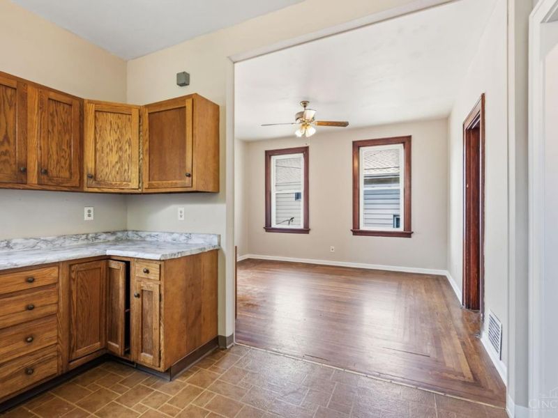 4526 Clearview Avenue, Cincinnati, OH 45205 Photo 34