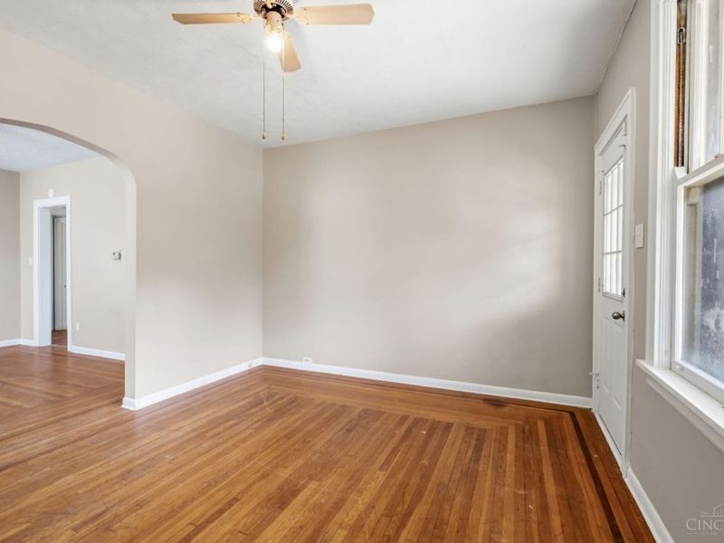 4526 Clearview Avenue, Cincinnati, OH 45205 Photo 4