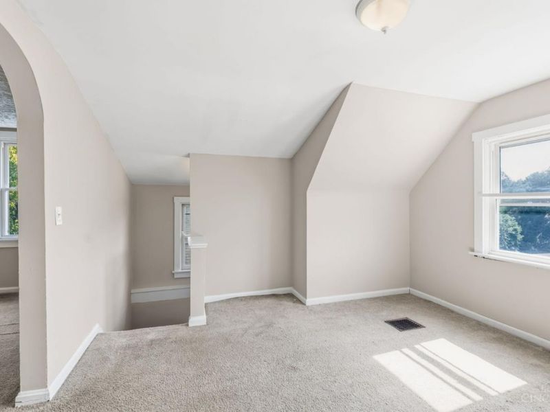 4526 Clearview Avenue, Cincinnati, OH 45205 Photo 43