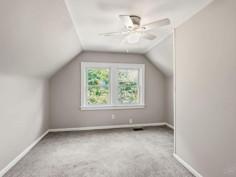 4526 Clearview Avenue, Cincinnati, OH 45205 Photo 52