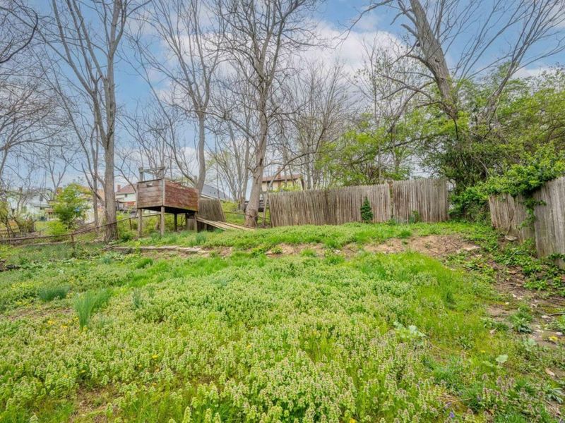 4526 Clearview Avenue, Cincinnati, OH 45205 Photo 55