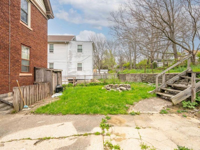 4526 Clearview Avenue, Cincinnati, OH 45205 Photo 57
