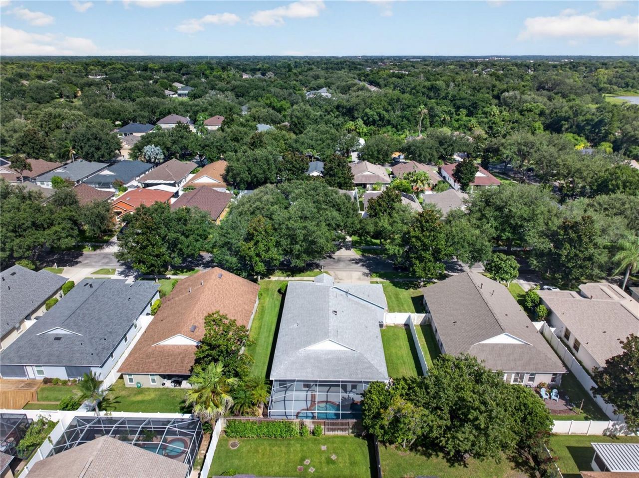 708 Erik Lake Road, Brandon, FL 33510 Photo