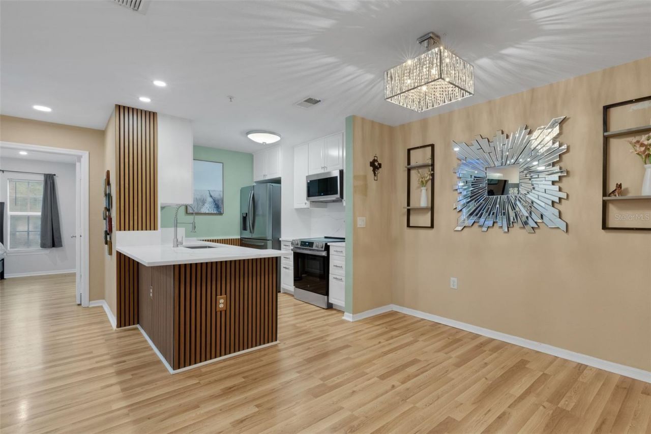 8809 Manor Loop, Unit 101, Lakewood Ranch, FL 34202 Photo