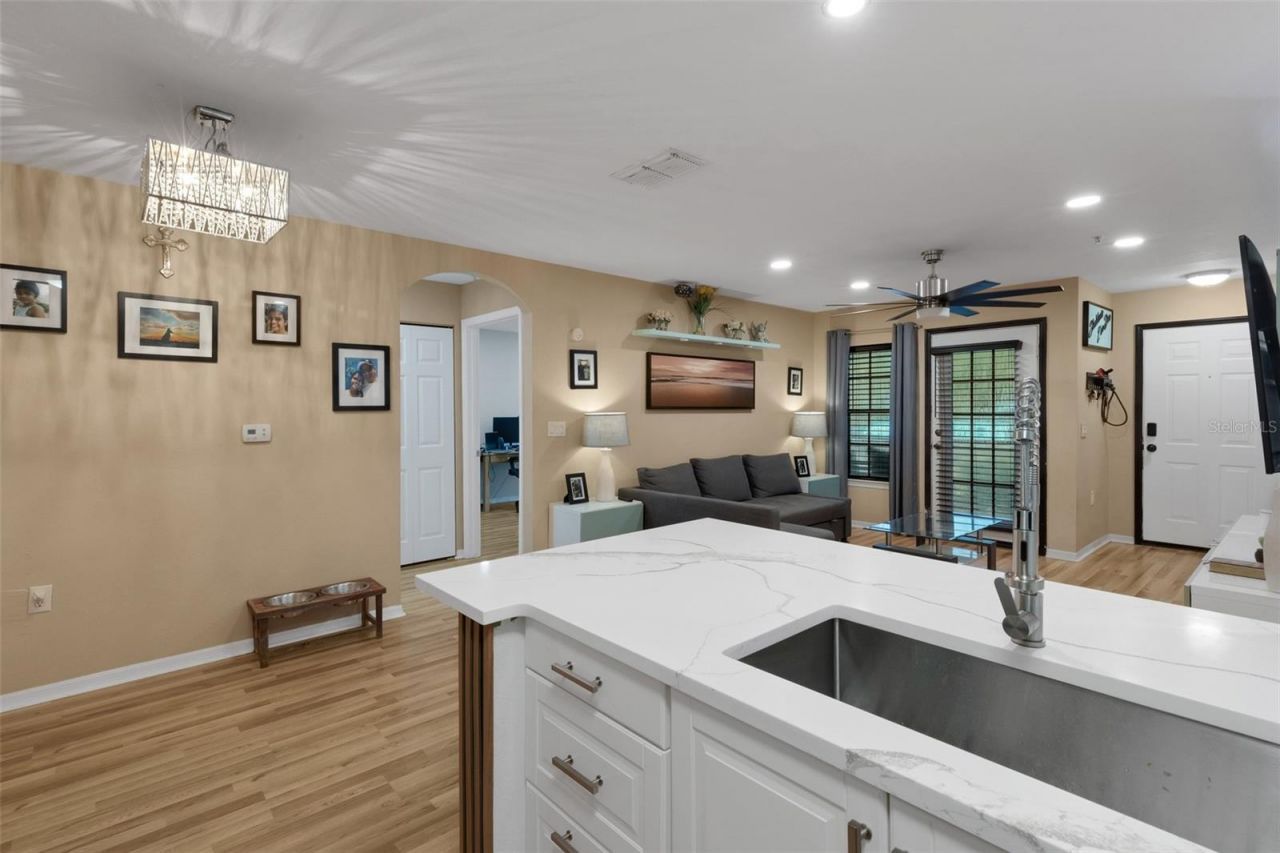 8809 Manor Loop, Unit 101, Lakewood Ranch, FL 34202 Photo