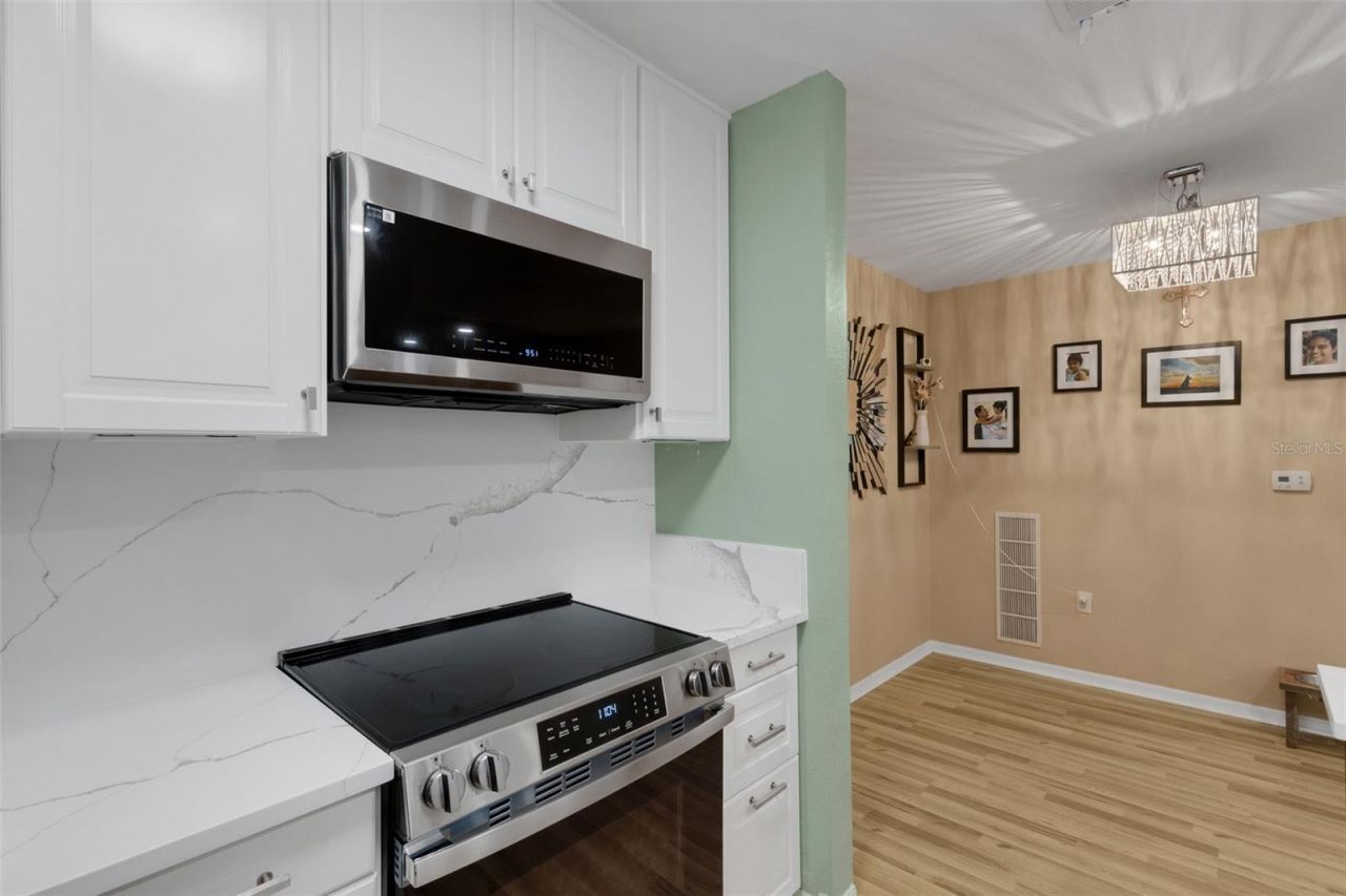 8809 Manor Loop, Unit 101, Lakewood Ranch, FL 34202 Photo