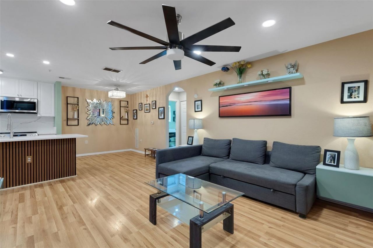 8809 Manor Loop, Unit 101, Lakewood Ranch, FL 34202 Photo