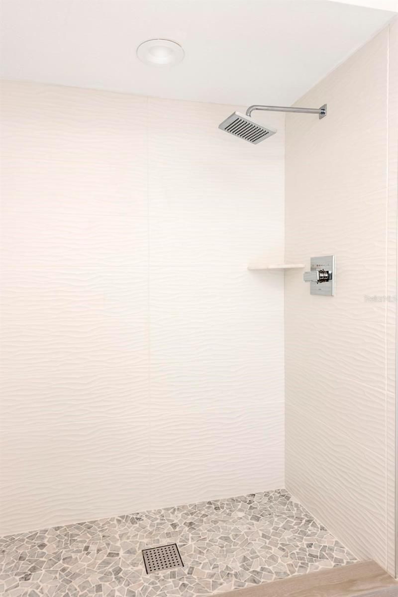 870 Hudson Avenue, Unit 870, Sarasota, FL 34236 Photo