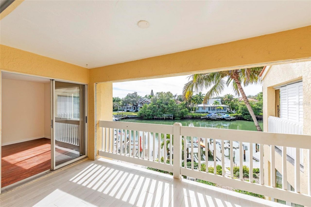 870 Hudson Avenue, Unit 870, Sarasota, FL 34236 Photo