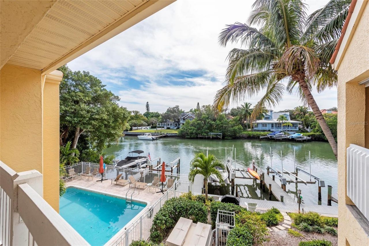 870 Hudson Avenue, Unit 870, Sarasota, FL 34236 Photo