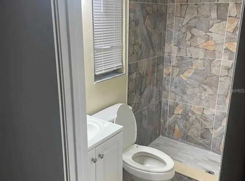 611 61st Avenue Terrace E, Bradenton, FL 34203 Photo